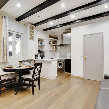 Charming Apt In An Exceptional Location In The Heart Of -louvre パリ